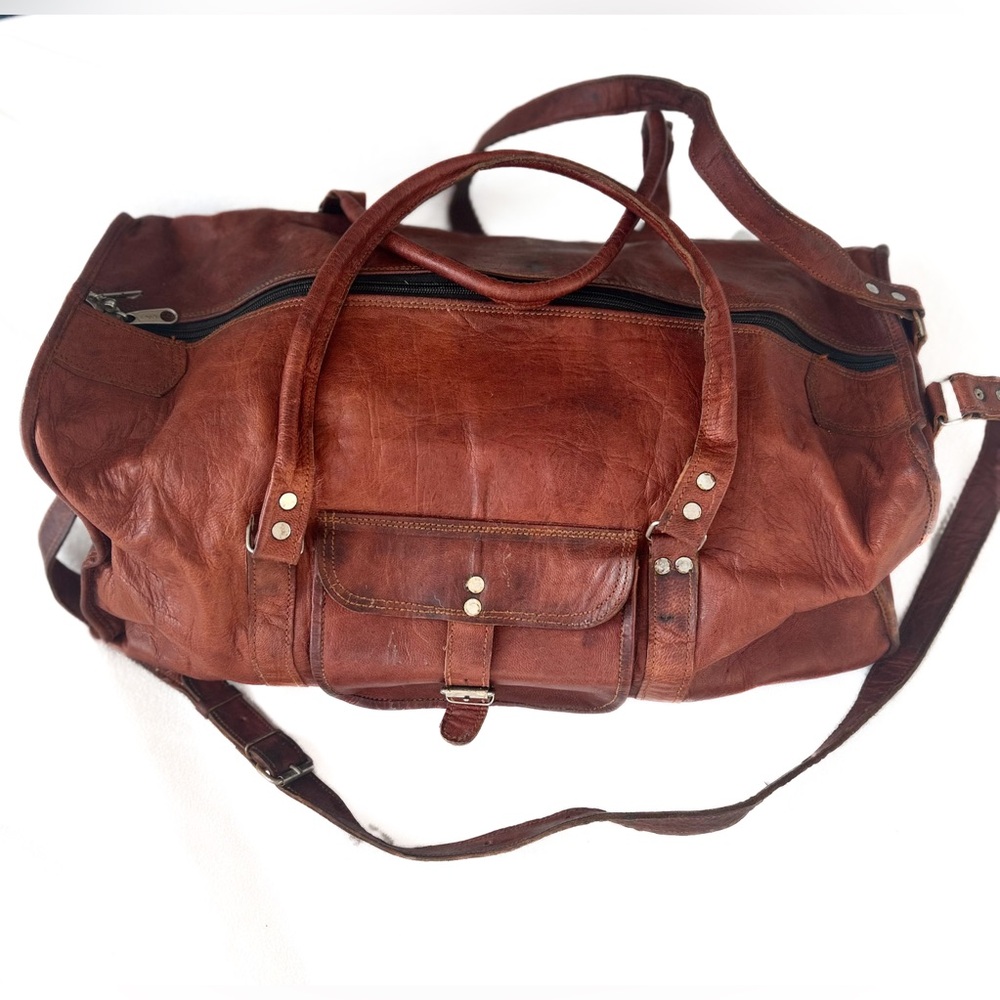 Genuine leather travel duffel gym / sports bag
